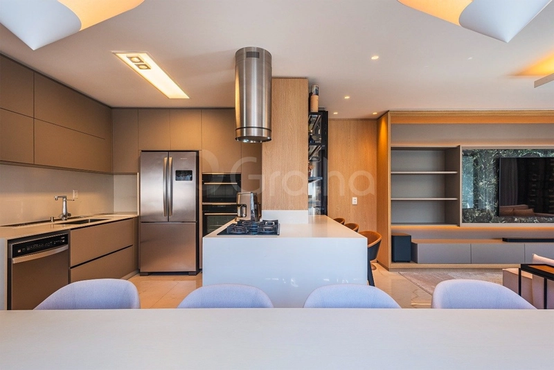 Apartamento de 180m² com 3 suítes no Centro e 4 vagas de garagem: 8ª foto da galeria de imagens do imóvel