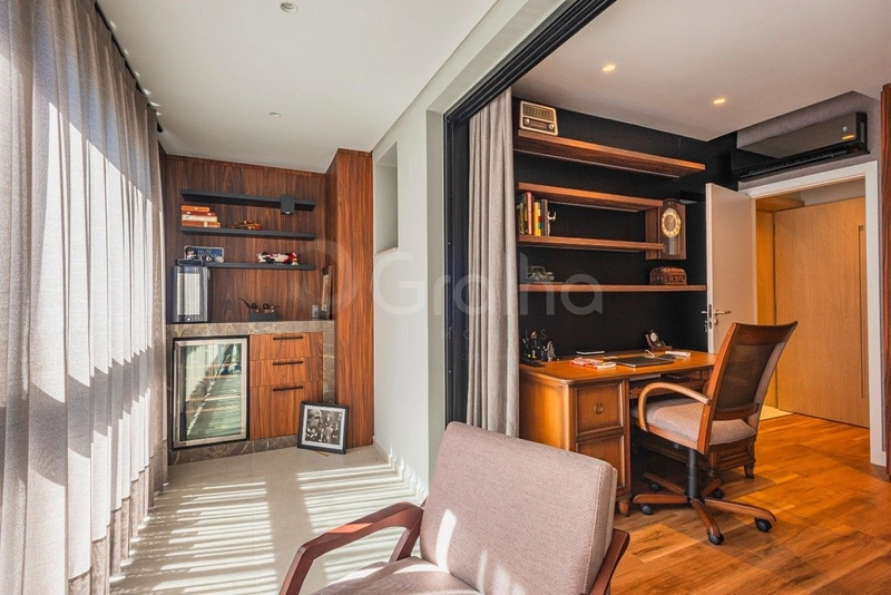 Apartamento de 180m² com 3 suítes no Centro e 4 vagas de garagem: 15ª foto da galeria de imagens do imóvel