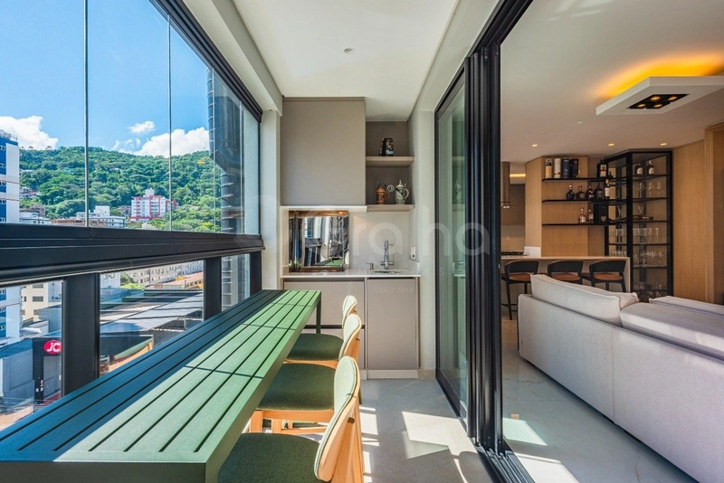 Apartamento de 180m² com 3 suítes no Centro e 4 vagas de garagem: 7ª foto da galeria de imagens do imóvel