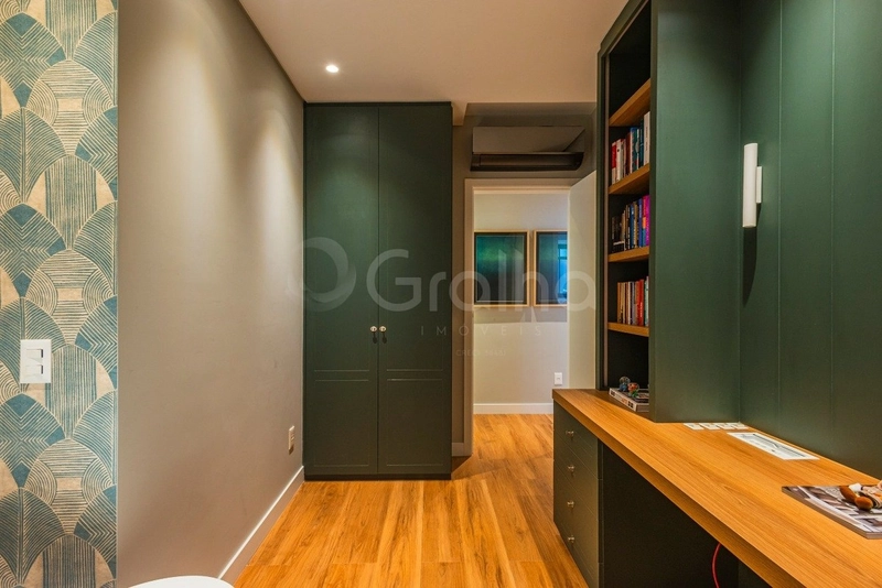 Apartamento de 180m² com 3 suítes no Centro e 4 vagas de garagem: 29ª foto da galeria de imagens do imóvel