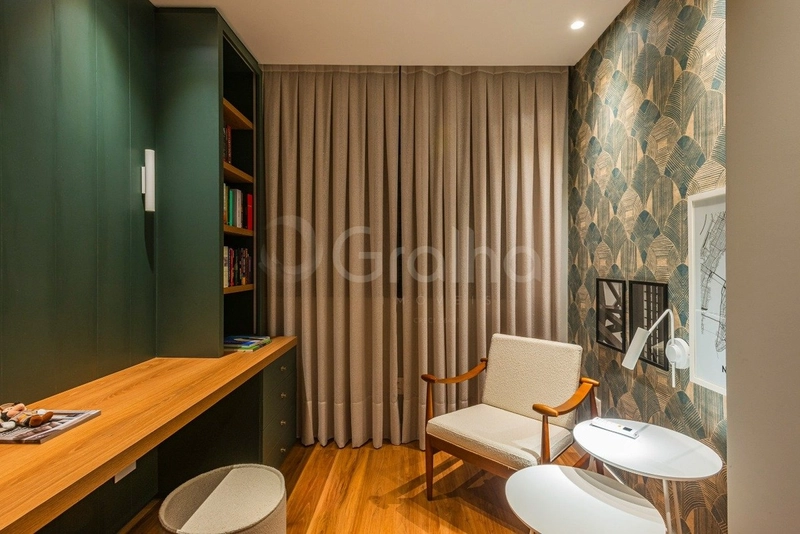 Apartamento de 180m² com 3 suítes no Centro e 4 vagas de garagem: 28ª foto da galeria de imagens do imóvel