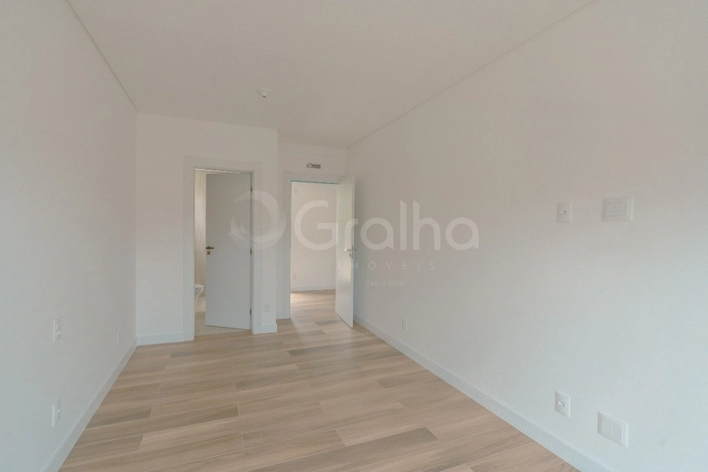 Casa em condomínio fechado em Cacupé com 4 suítes: 31ª foto da galeria de imagens do imóvel
