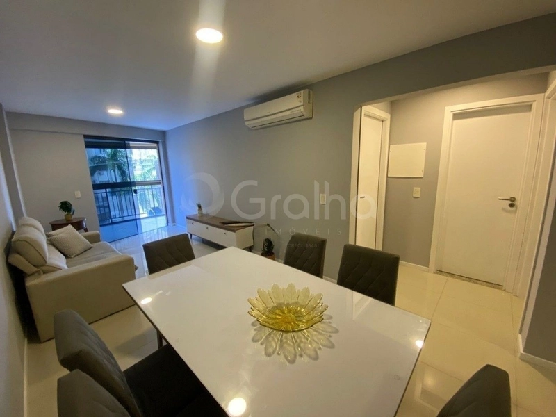 Apartamento próximo Shopping Beiramar de 2 quartos (suíte)