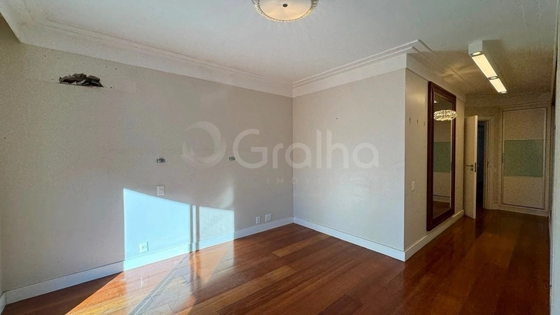 Apartamento com 4 quartos sendo 2 suítes na Agronômica: 17ª foto da galeria de imagens do imóvel