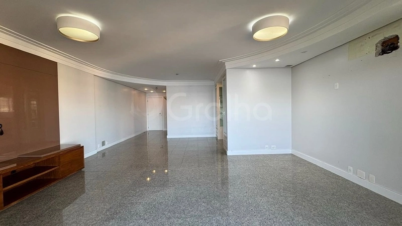 Apartamento com 4 quartos sendo 2 suítes na Agronômica: 5ª foto da galeria de imagens do imóvel