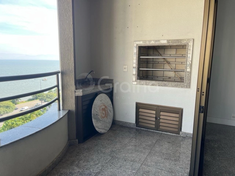 Apartamento com 4 quartos sendo 2 suítes na Agronômica: 7ª foto da galeria de imagens do imóvel