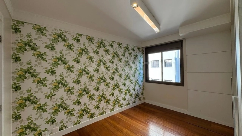 Apartamento com 4 quartos sendo 2 suítes na Agronômica: 16ª foto da galeria de imagens do imóvel