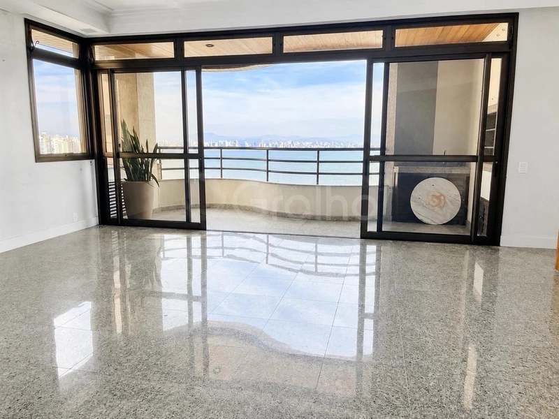 Apartamento com 4 quartos sendo 2 suítes na Agronômica: 6ª foto da galeria de imagens do imóvel