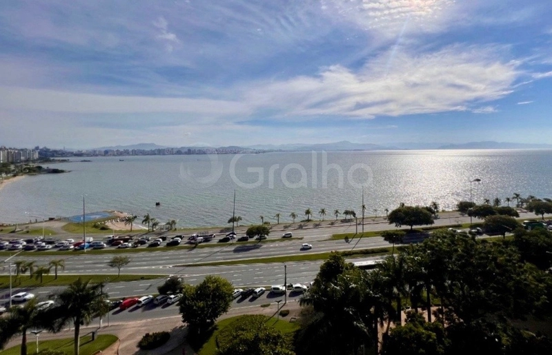 Apartamento com 4 quartos sendo 2 suítes na Agronômica: 2ª foto da galeria de imagens do imóvel
