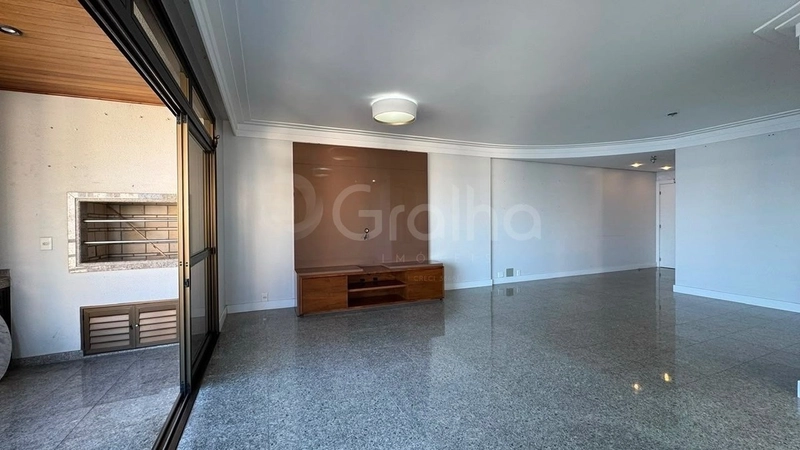 Apartamento com 4 quartos sendo 2 suítes na Agronômica: 4ª foto da galeria de imagens do imóvel