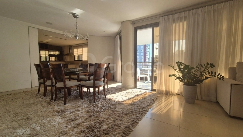 Apartamento de 234m² com 4 quartos sendo 2 suítes no Centro: 6ª foto da galeria de imagens do imóvel