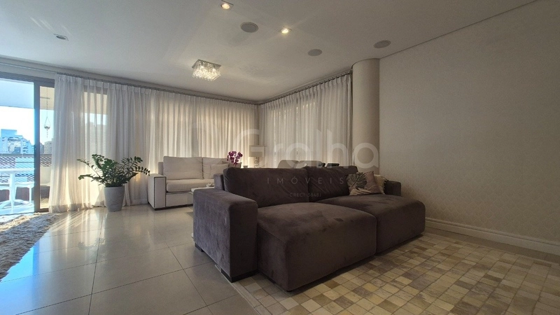 Apartamento de 234m² com 4 quartos sendo 2 suítes no Centro: 4ª foto da galeria de imagens do imóvel