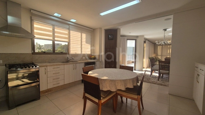 Apartamento de 234m² com 4 quartos sendo 2 suítes no Centro: 9ª foto da galeria de imagens do imóvel