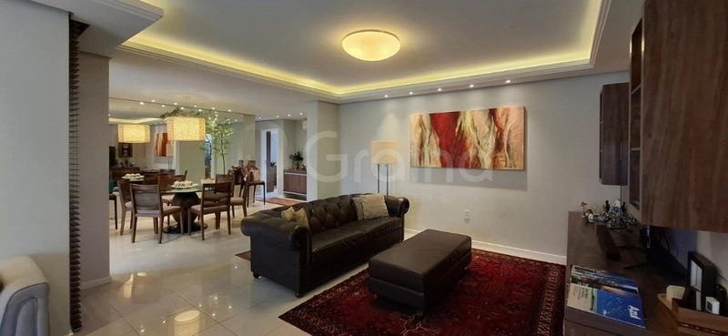 Apartamento de 203m² priv. com 4 quartos sendo 2 suítes no Centro: 3ª foto da galeria de imagens do imóvel