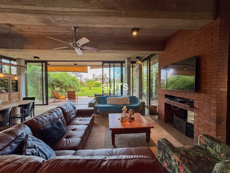 Excelente sobrado à venda no condomínio Ventura em Xangri-lá: 5ª foto da galeria de imagens do imóvel