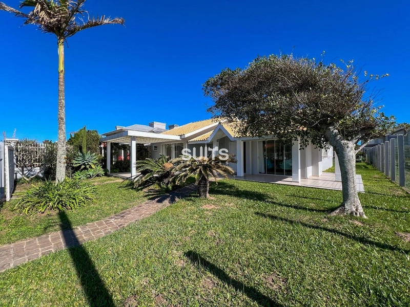 Excelente casa à venda com 02 terrenos: 3ª foto da galeria de imagens do imóvel