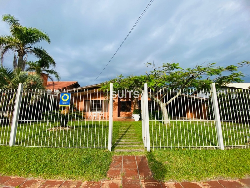 Excelente casa à venda em Atlântida: 2ª foto da galeria de imagens do imóvel