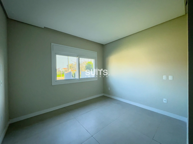 Excelente casa em região nobre e próxima ao mar na praia de Atlântida: 10ª foto da galeria de imagens do imóvel