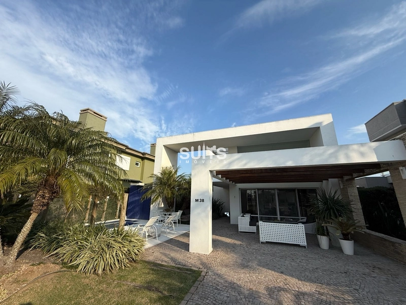 Excelente casa à venda no condomínio Ventura Club