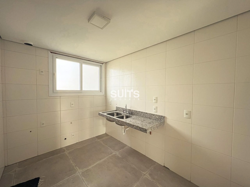 Excelente cobertura à venda no condomínio Rossi: 3ª foto da galeria de imagens do imóvel