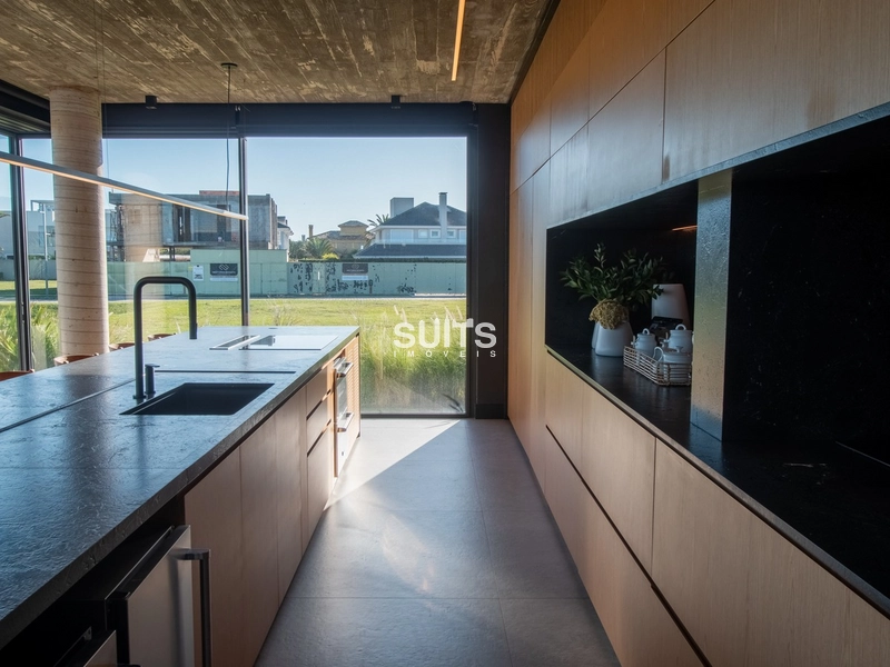 Belíssimo sobrado à venda no condomínio Los Cobos em Xangri-lá: 18ª foto da galeria de imagens do imóvel