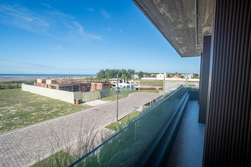 Belíssimo sobrado à venda no condomínio Los Cobos em Xangri-lá: 29ª foto da galeria de imagens do imóvel