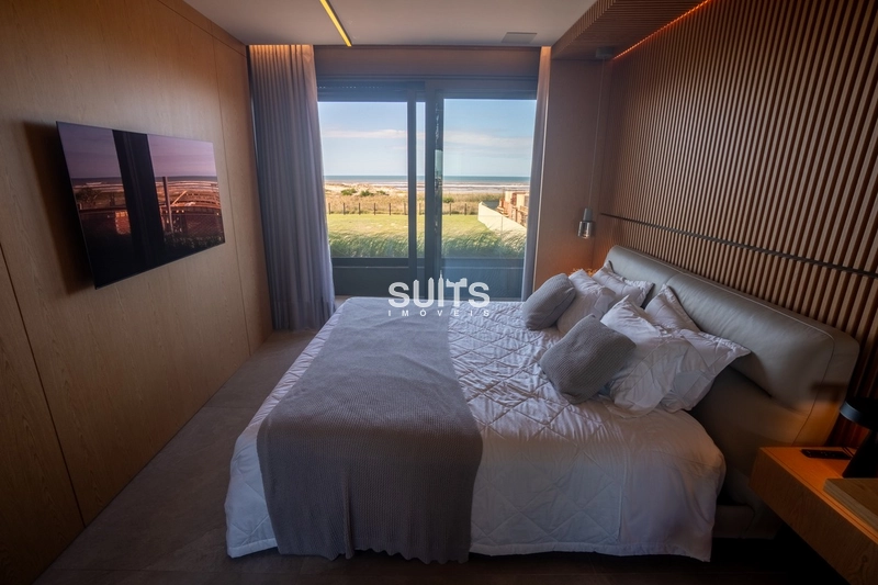 Belíssimo sobrado à venda no condomínio Los Cobos em Xangri-lá: 25ª foto da galeria de imagens do imóvel