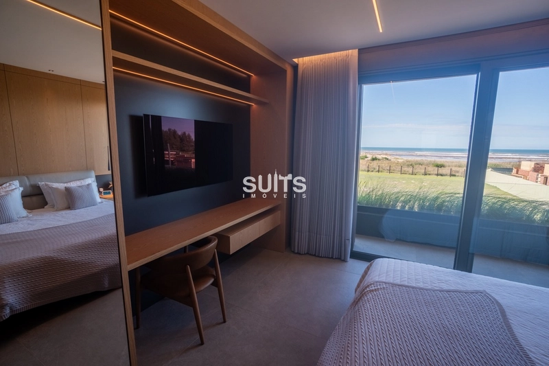 Belíssimo sobrado à venda no condomínio Los Cobos em Xangri-lá: 31ª foto da galeria de imagens do imóvel