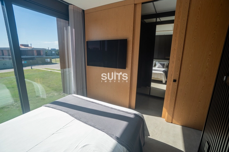 Belíssimo sobrado à venda no condomínio Los Cobos em Xangri-lá: 39ª foto da galeria de imagens do imóvel