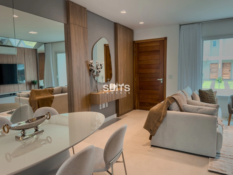 Excelente sobrado à venda no condomínio Murano: 2ª foto da galeria de imagens do imóvel