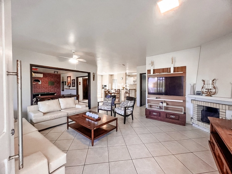 Excelente casa com 02 terrenos à venda em Atlântida: 6ª foto da galeria de imagens do imóvel