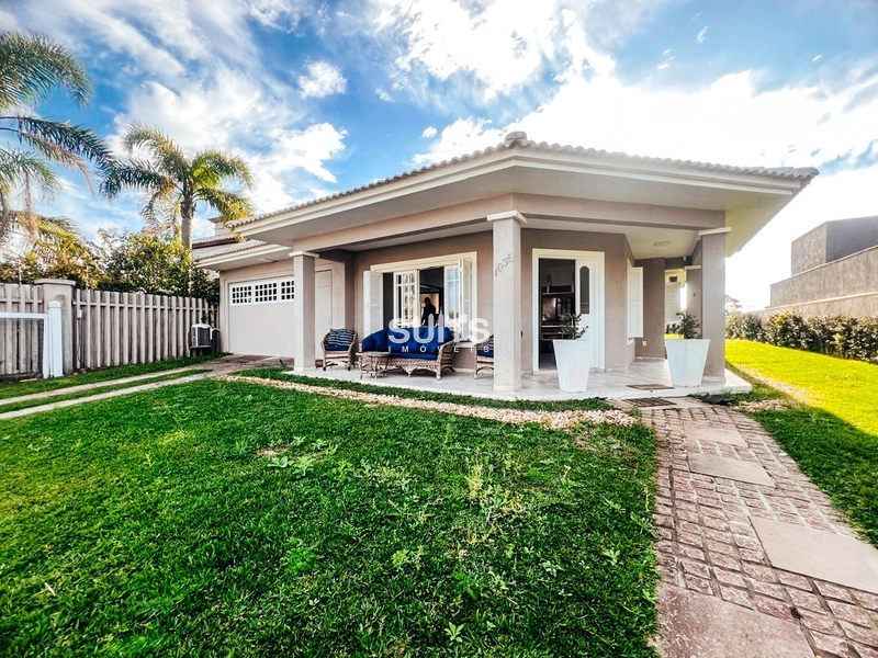 Excelente casa com 02 terrenos à venda em Atlântida: 4ª foto da galeria de imagens do imóvel