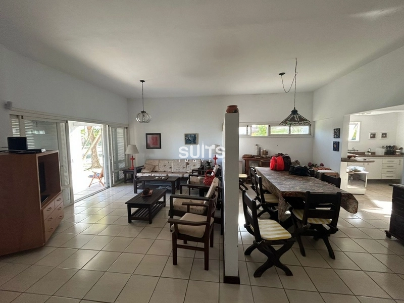 Excelente casa à venda em Atlântida: 4ª foto da galeria de imagens do imóvel