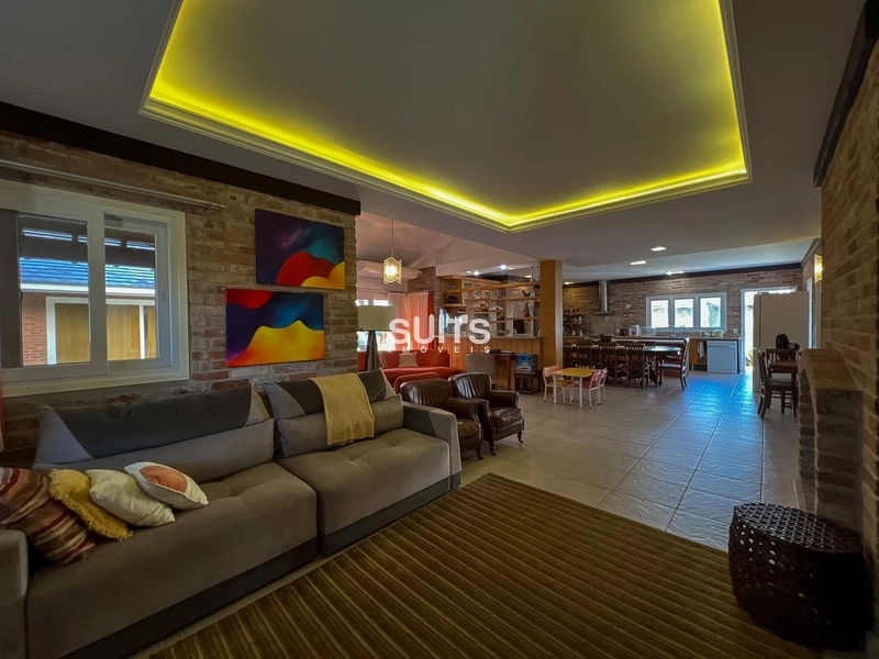 Excelente sobrado à venda no  condomínio Las Dunas: 3ª foto da galeria de imagens do imóvel