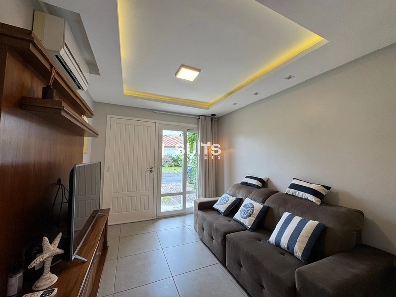 Excelente casa à venda no Condomínio Casa Hermosa: 2ª foto da galeria de imagens do imóvel