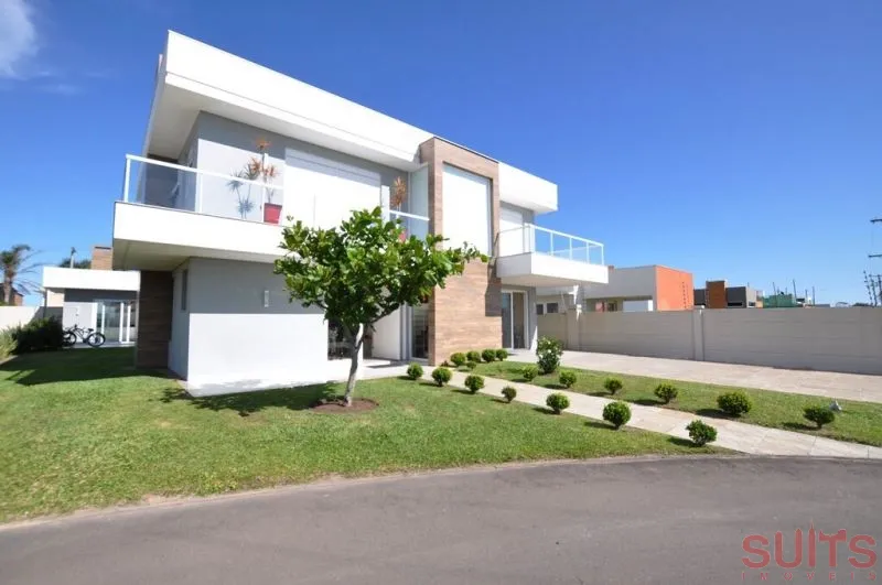 Sobrado em local privativo no condomínio Malibu: 1ª foto da galeria de imagens do imóvel