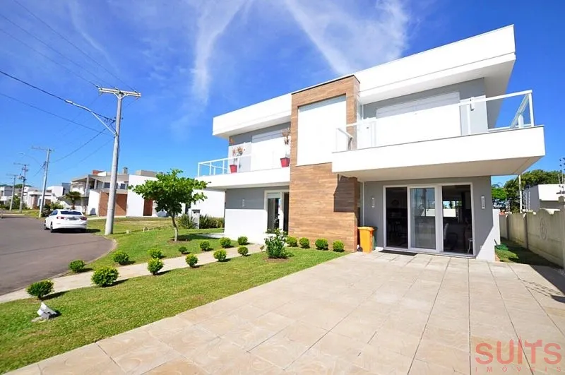 Sobrado em local privativo no condomínio Malibu: 2ª foto da galeria de imagens do imóvel