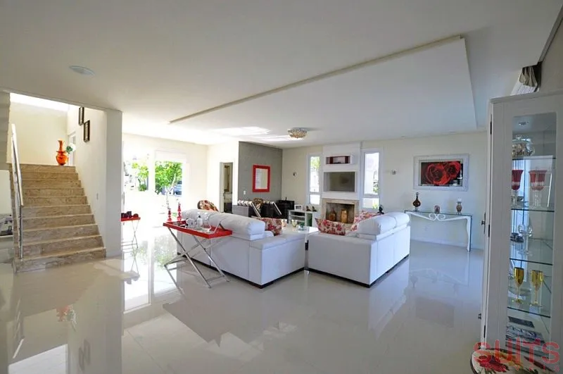 Sobrado em local privativo no condomínio Malibu: 6ª foto da galeria de imagens do imóvel