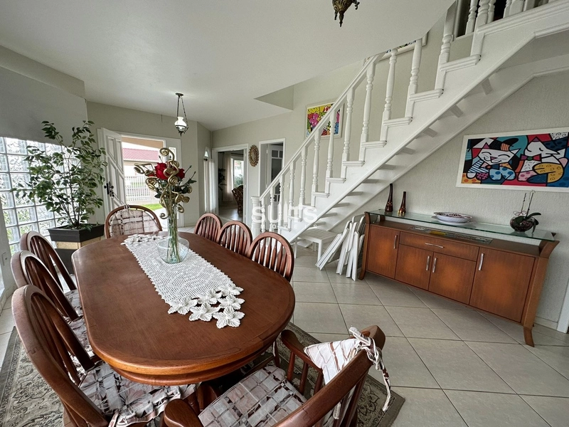 Excelente Sobrado á poucos metros do mar em Rainha do mar: 10ª foto da galeria de imagens do imóvel