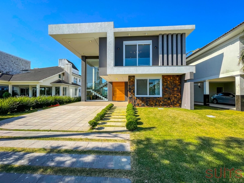 Sobrado em Condomínio Beira Mar em Xangri-Lá: 2ª foto da galeria de imagens do imóvel