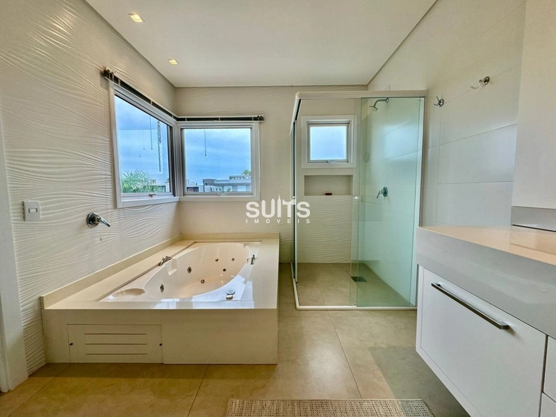 Excelente mansão beira lago no Condomínio Malibu: 13ª foto da galeria de imagens do imóvel