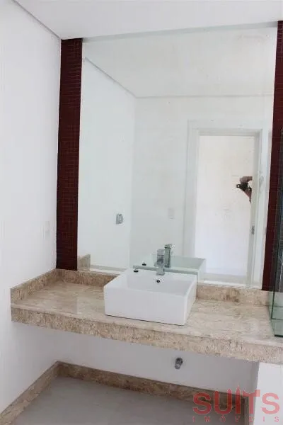 Excelente Duplex no Centro: 16ª foto da galeria de imagens do imóvel