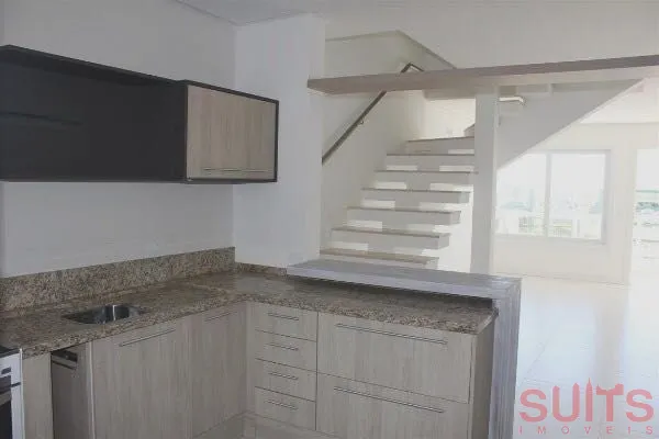 Excelente Duplex no Centro: 6ª foto da galeria de imagens do imóvel