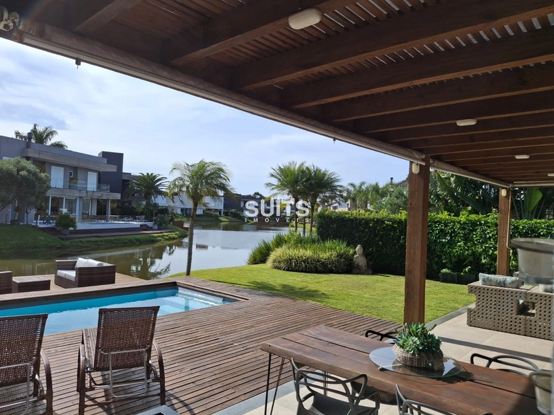 Incrível imóvel beira lago no condomínio Malibu: 32ª foto da galeria de imagens do imóvel