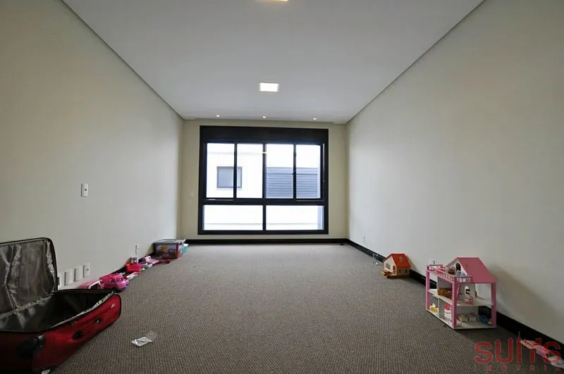 Excelente sobrado beira-lago no Condomínio Enseada: 17ª foto da galeria de imagens do imóvel