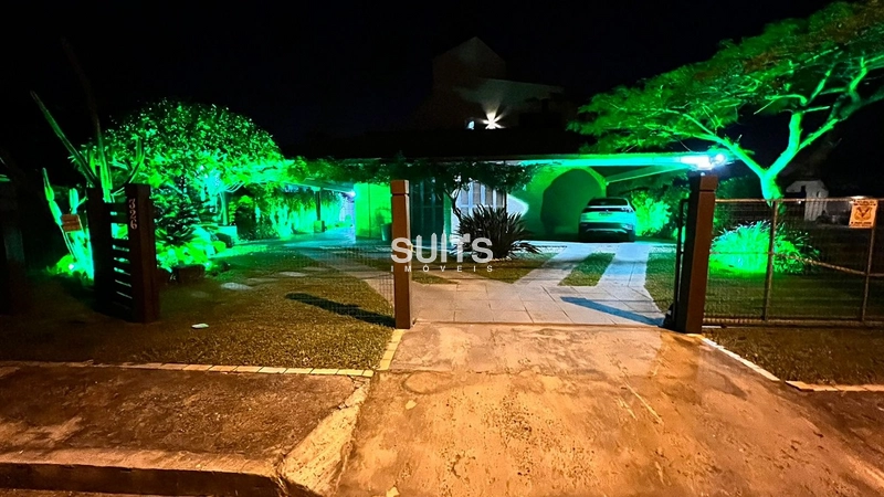 Lindo sobrado  em Atlântida: 33ª foto da galeria de imagens do imóvel