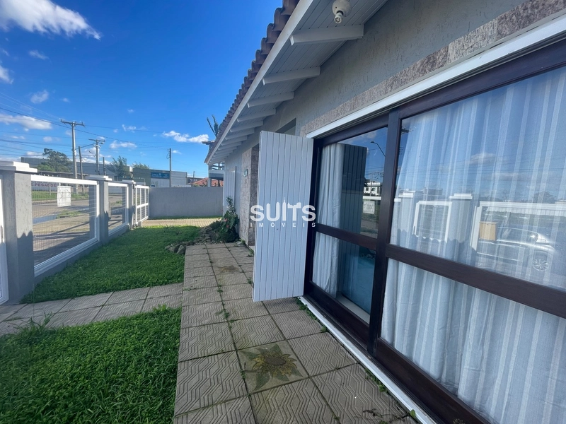 Excelente Casa no Centro de Xangri-lá, amplo pátio!: 3ª foto da galeria de imagens do imóvel