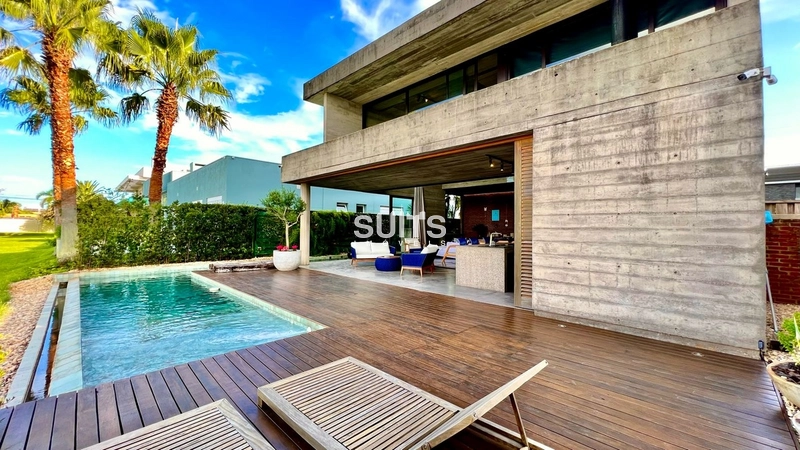 Sobrado beira lago mobiliado e decorado no Condomínio Enseada.: 19ª foto da galeria de imagens do imóvel