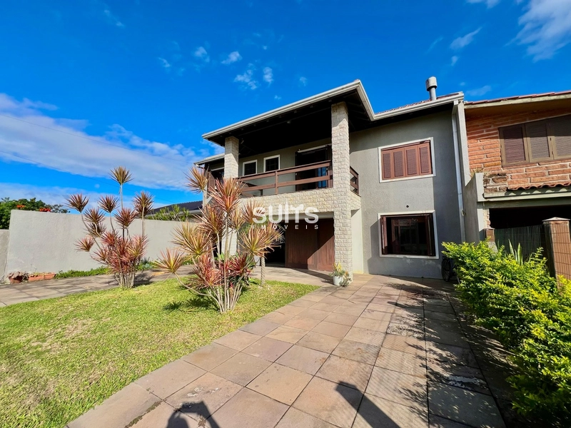 Excelente sobrado à venda próximo ao mar na praia de Rainha do mar: 3ª foto da galeria de imagens do imóvel