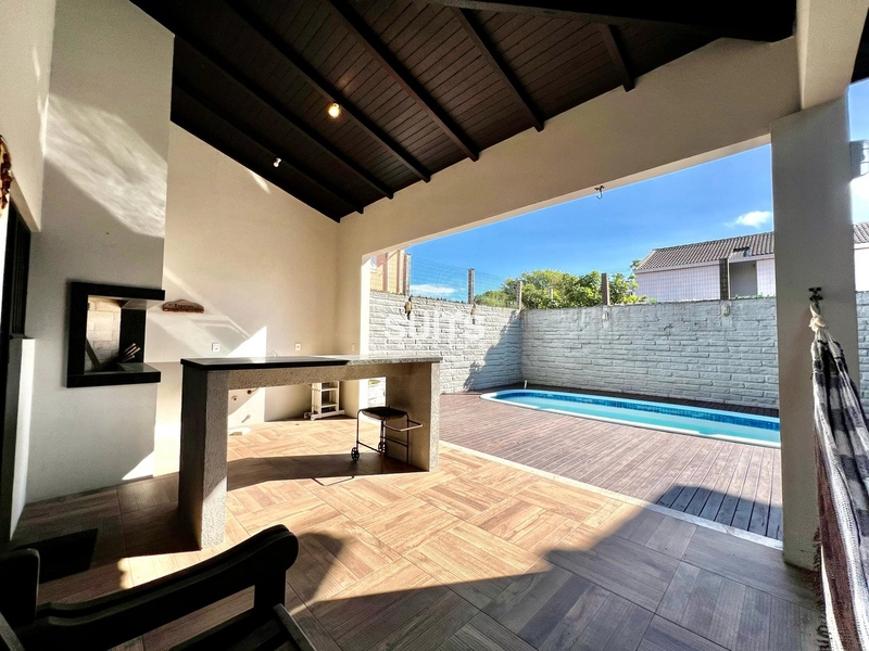 Excelente sobrado à venda próximo ao mar na praia de Rainha do mar: 43ª foto da galeria de imagens do imóvel